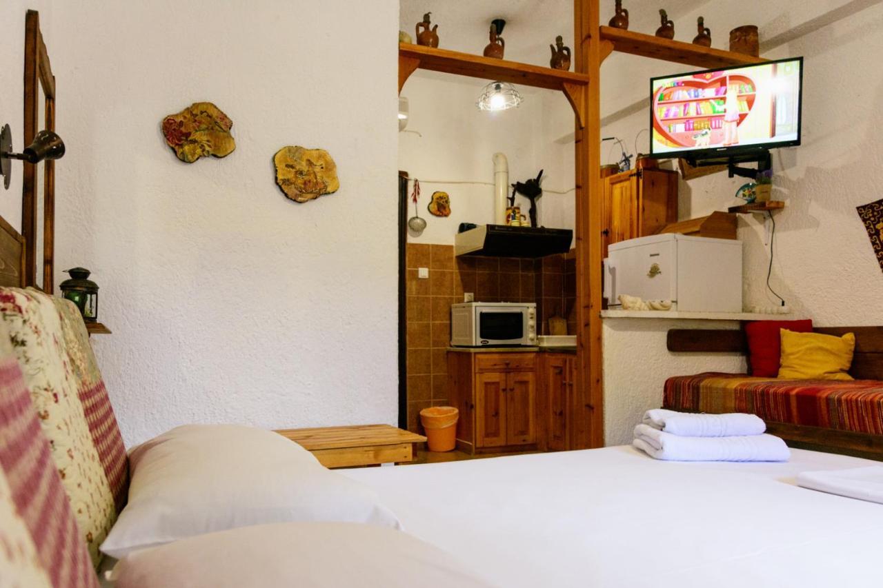 Spiros Rooms Panormos  ภายนอก รูปภาพ