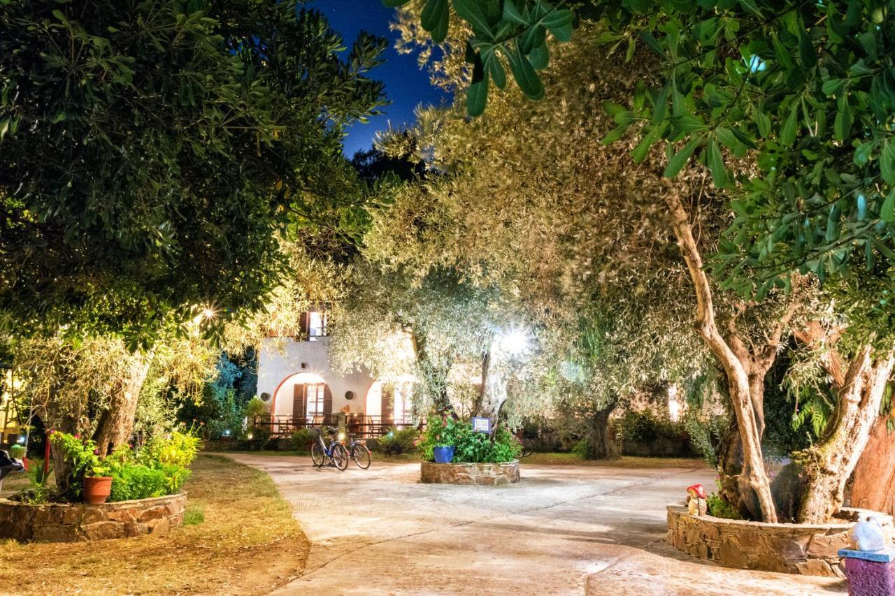 Spiros Rooms Panormos  ภายนอก รูปภาพ