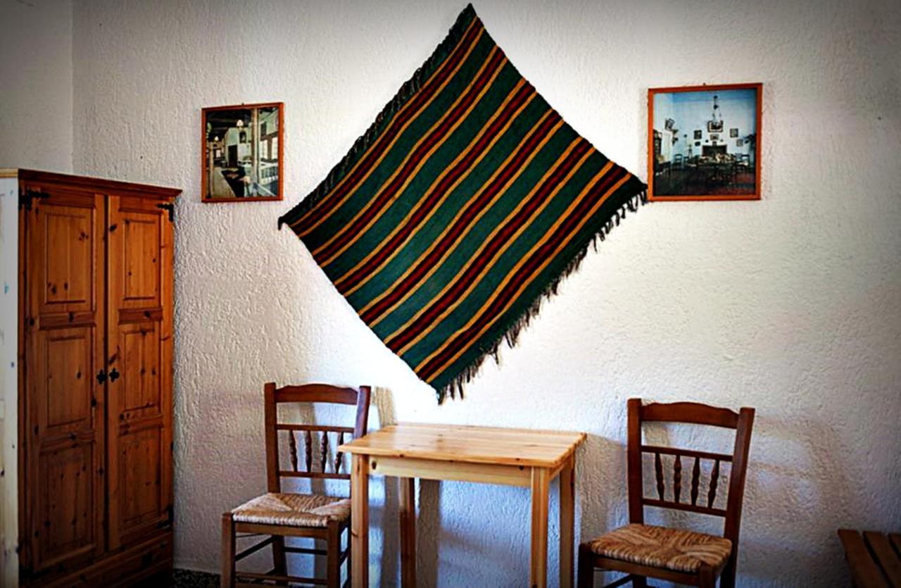 Spiros Rooms Panormos  ภายนอก รูปภาพ