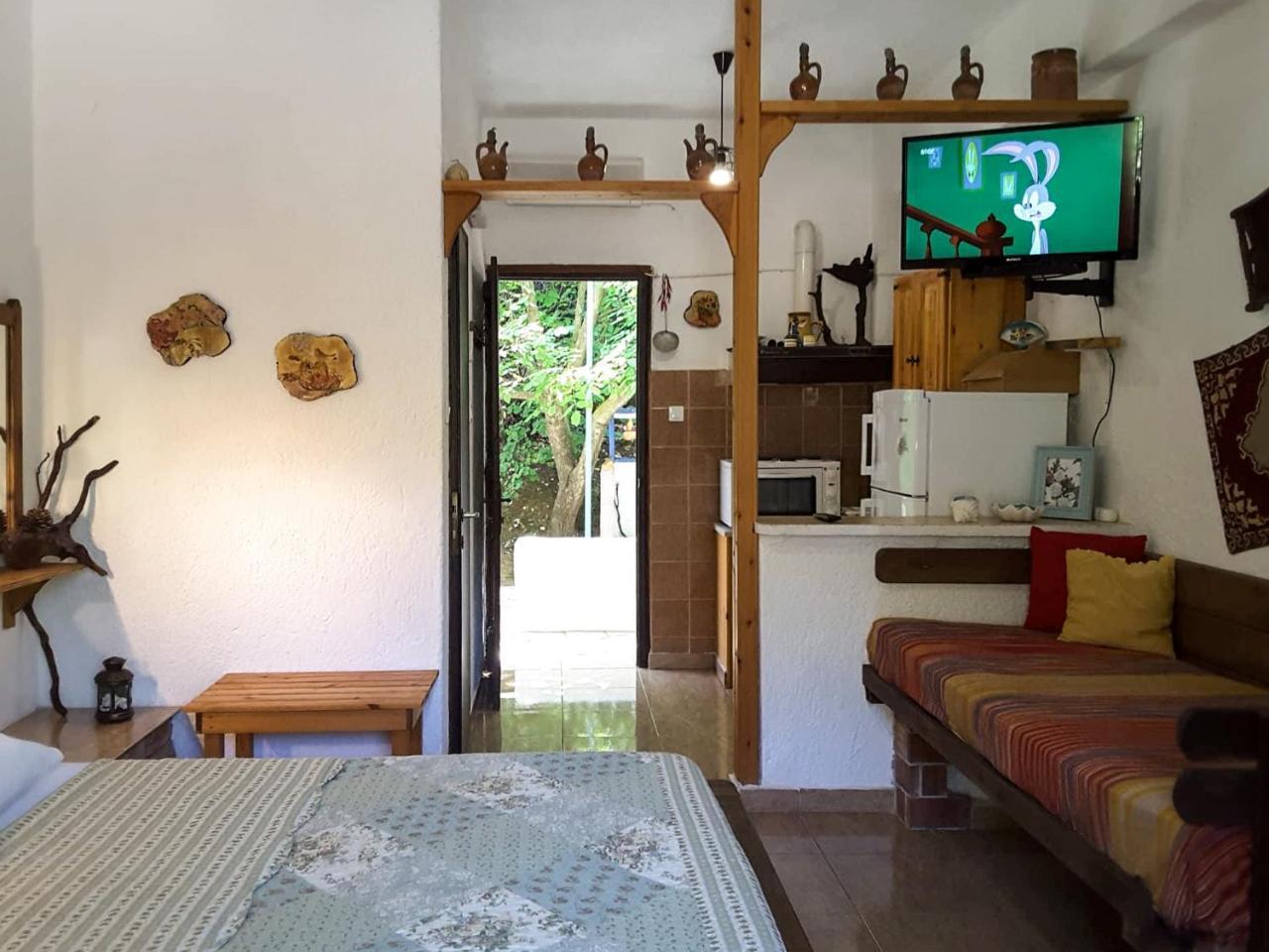Spiros Rooms Panormos  ภายนอก รูปภาพ